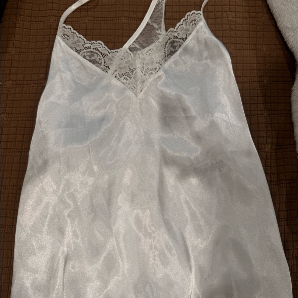Elegant White Lace Trim Satin Chemise with Shorts